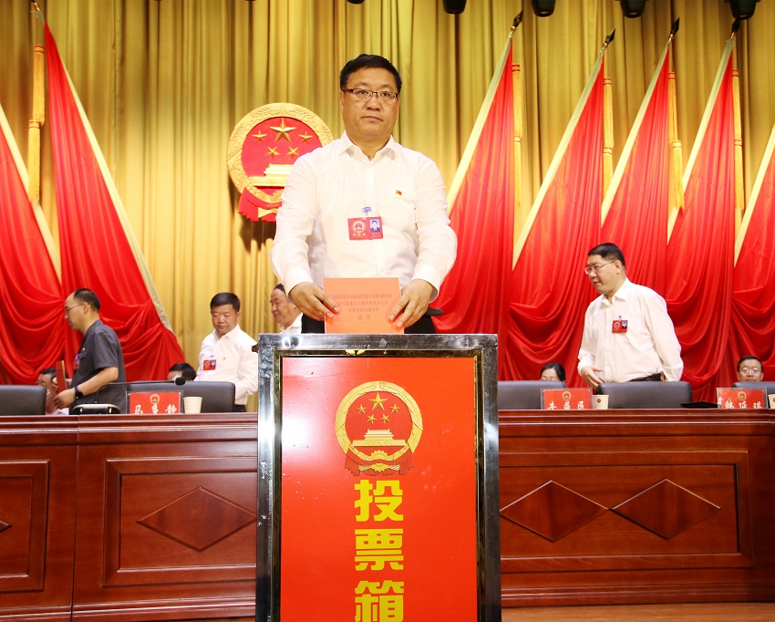 民乐经济2020年GDP_幸福年民乐合奏曲谱(3)